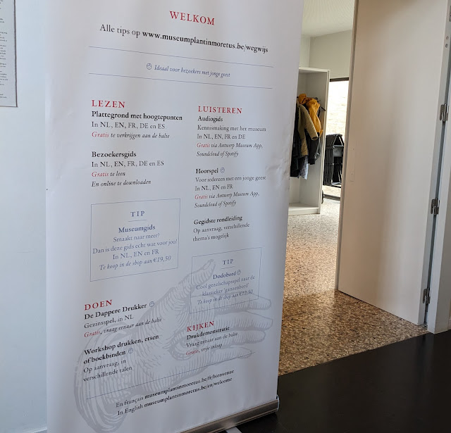 在比利時安特衛普的印刷博物館裡,歡迎告示上找不到英文!